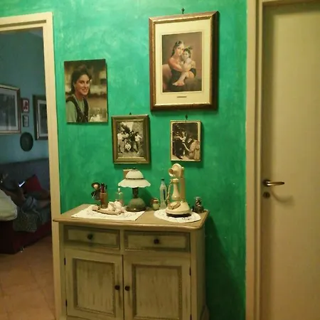 Privat bolig Camera Matrimoniale Metro Giulio Agricola Rom